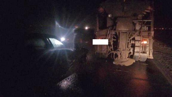 Автоледи на незарегистрированной «Приоре» влетела в КамАЗ в Левокумском районе