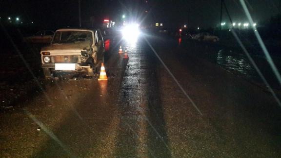 Вблизи Буденновска столкнулись две «Нивы», 4 человека пострадали