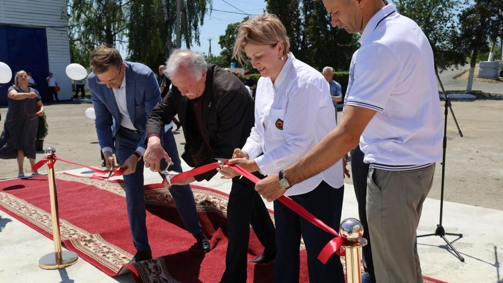 Свиноводческую ферму открыли в хуторе Петровском на Ставрополье