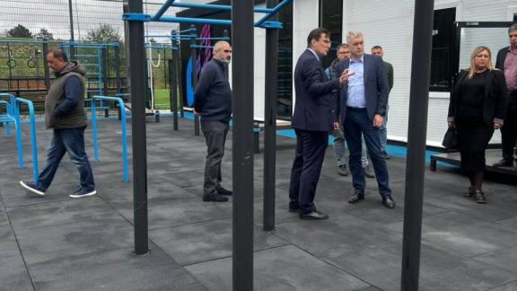 Председатель комитета Госдумы Владимир Иванов посетил строящийся фиджитал-центр в Кисловодске