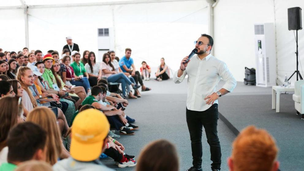 Певец A-Sen назвал участникам форума «Машук-2018» главную проблему эстрады