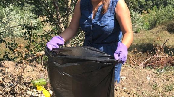 Кочубеевская молодежь очистила берега Кубани от бытового мусора и покрышек