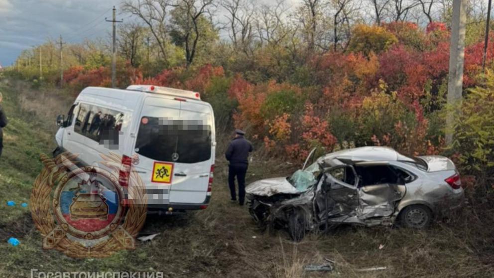 Губернатор Ставрополья поручил проконтролировать медпомощь пострадавшим в ДТП с микроавтобусом детям