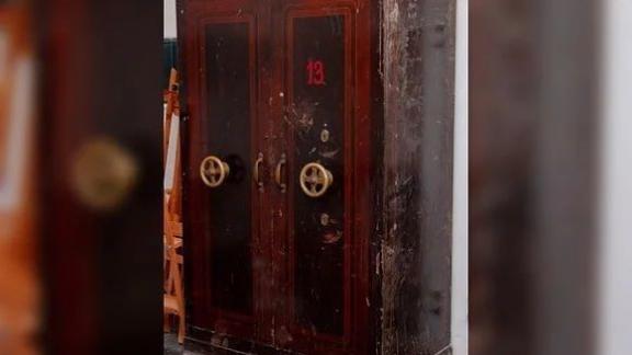 В Будённовске с конца XX века не могут открыть дореволюционный банковский сейф