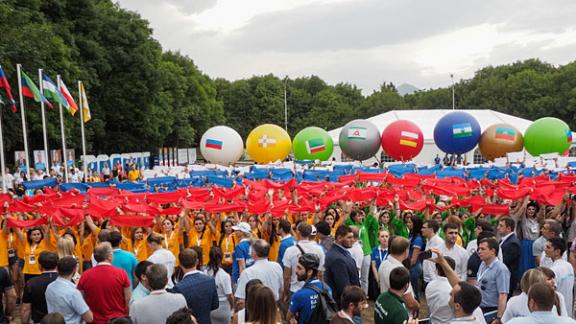 Северо-Кавказский молодежный форум «Машук» начал работу в Пятигорске