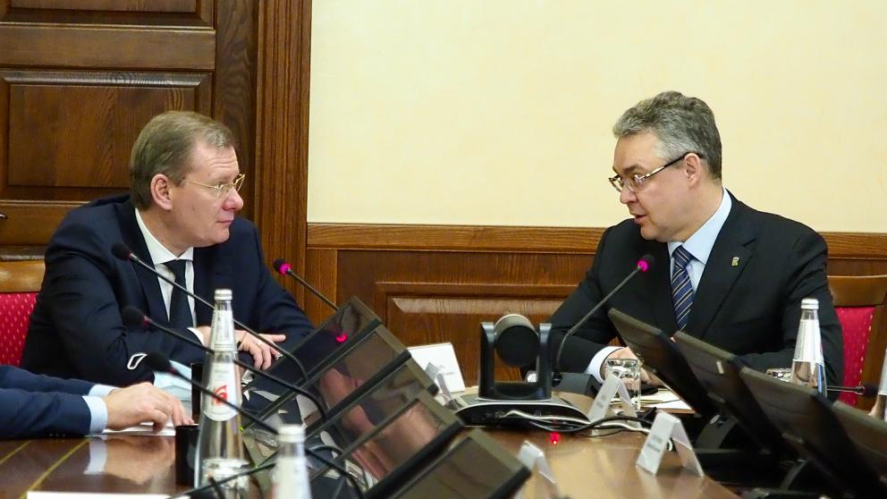 В районные больницы Ставрополья поставят новое оборудование