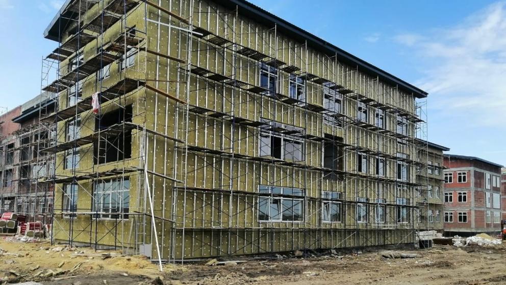 В Михайловске строят школу на 1002 места