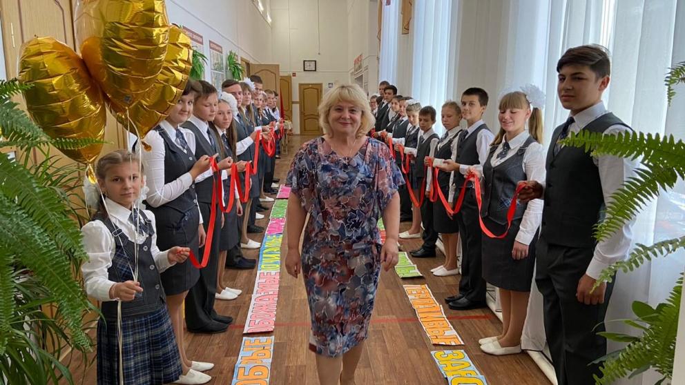 Учитель швейного дела в Новоалександровском округе Ставрополья стала «Персоной года»