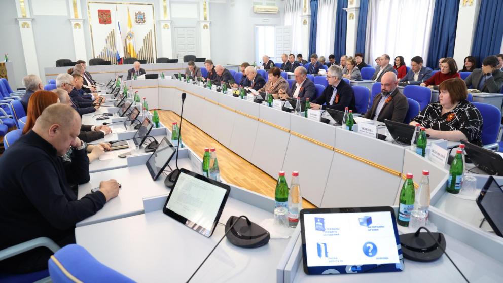 В Думу Ставрополья переданы материалы о Героях Социалистического Труда