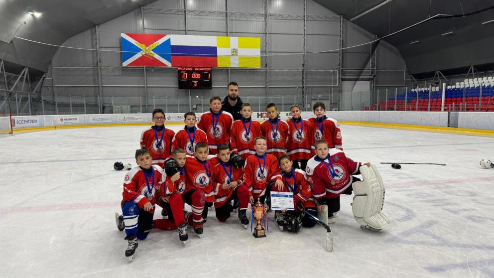 В Ессентуках юные хоккеисты разыграли награды турнира «Наследие»