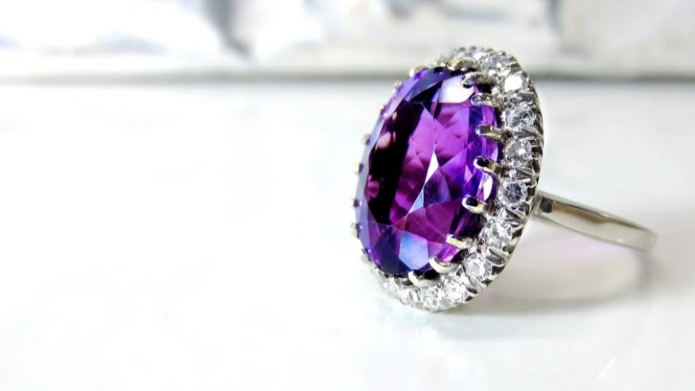 Жительницу Ессентуков обокрали из-за любви к ювелирным изделиям