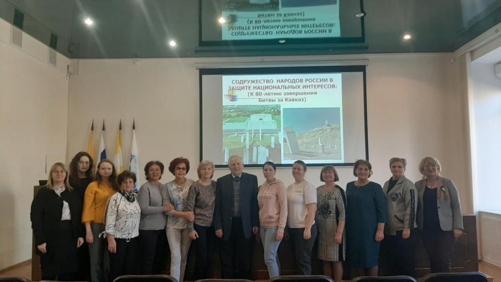 В Ставрополе прошел круглый стол партпроекта «Историческая память»