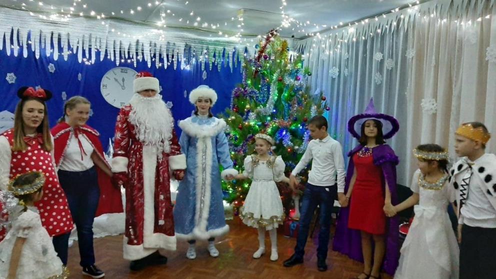 Минсельхоз Ставрополья привёз подарки воспитанникам Благодарненского центра «Гармония»