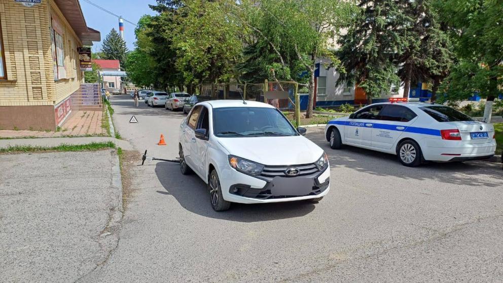 Электросамокатчик пострадал в ДТП с автомобилем в Ессентуках