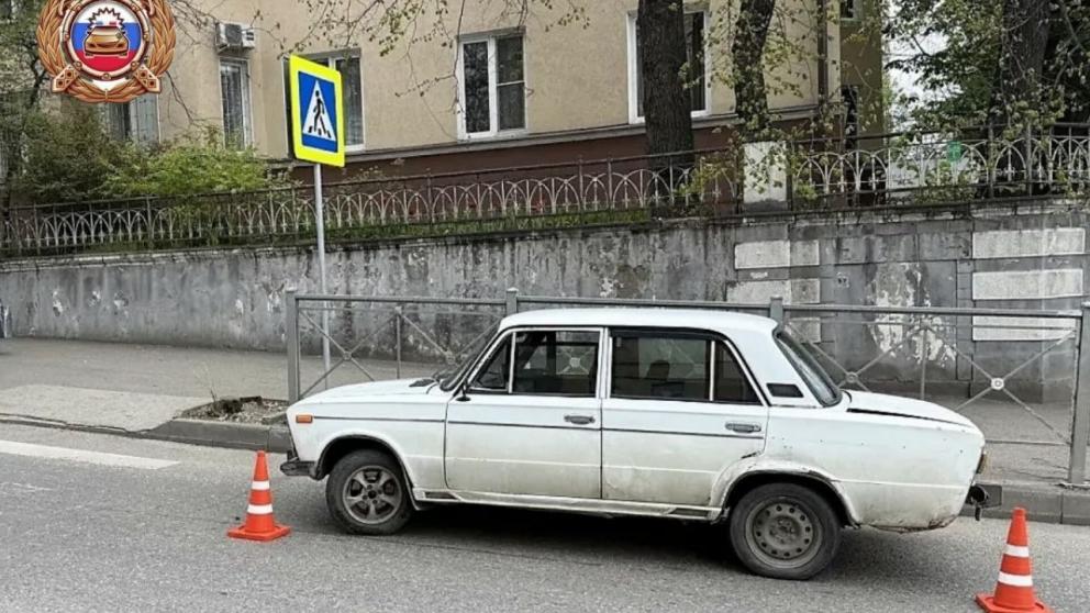 В Кисловодске автомобиль сбил женщину на пешеходном переходе