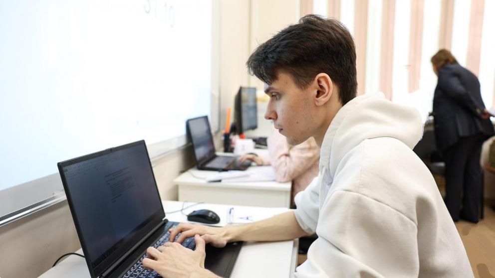 Эксперт ставропольского вуза поделился мнением о контроле над ИИ