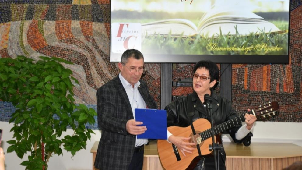 Поэтические встречи проводят в модельной библиотеке Светлограда