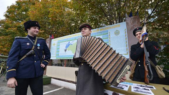 100 юношей стали участниками городского Дня призывника в Ставрополе