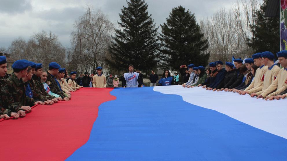 Концерт в честь воссоединения Крыма с Россией прошел в селе Александровском