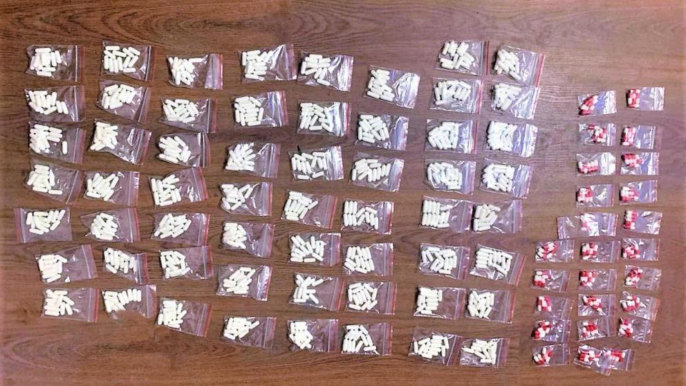На Ставрополье полицейские изъяли более 800 капсул с сильнодействующим веществом