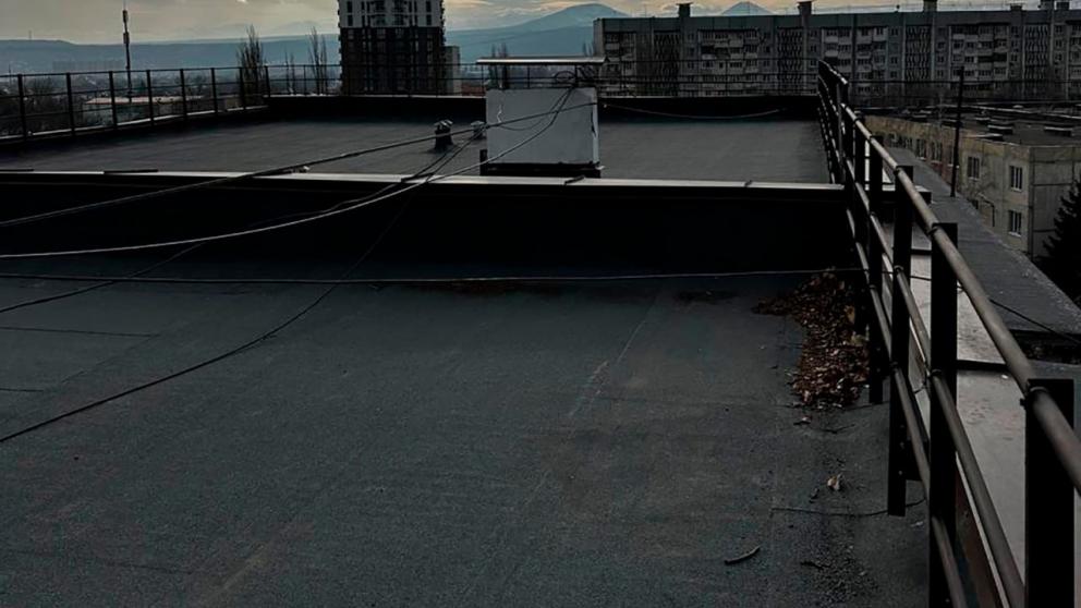 В Пятигорске завершён капитальный ремонт крыши пятиэтажного дома