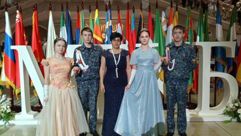 Кадеты из Кисловодска стали участниками Международного Кремлёвского благотворительного бала