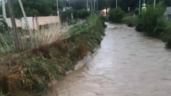 В селе Прасковея на Ставрополье устраняют последствия подтопления