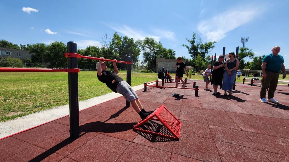 В селе Левокумском открылась современная площадка ГТО