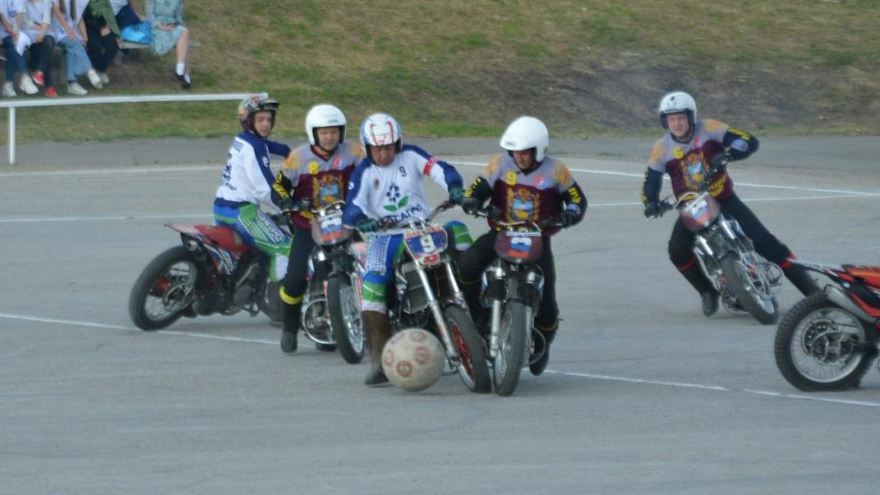 Мотоболисты ипатовского «Колоса» порадовали болельщиков очередной победой
