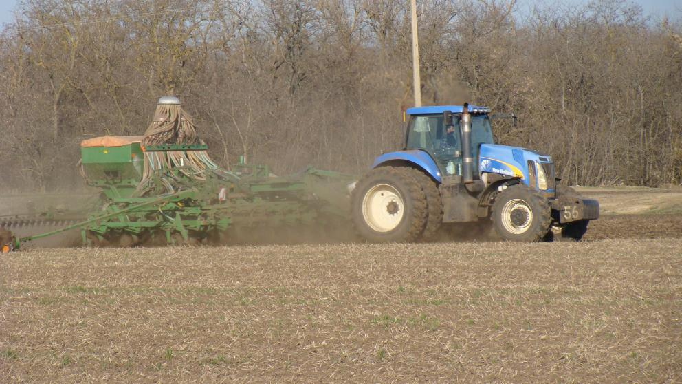 Сельхозтоваропроизводители Ставрополья получили субсидии по агрострахованию озимых культур