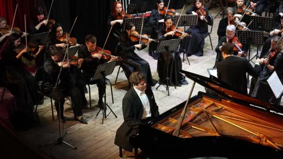 Главные направления работы отрасли: сохранять и развивать