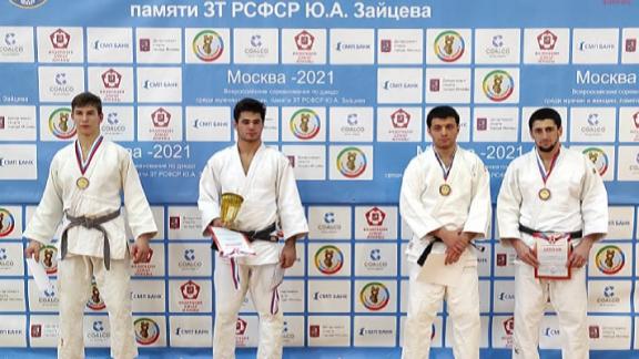 Ставропольский дзюдоист «забронзовел» в Москве