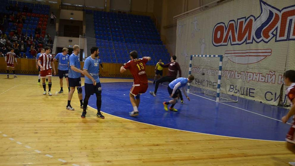 Ставропольские гандболисты на своем паркете уступили ровесникам из Перми