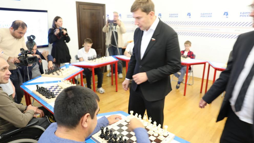 Шахматный клуб имени Сергея Карякина открылся на Ставрополье