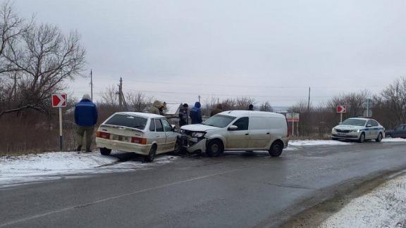 Два человека пострадали в ДТП в Изобильненском округе