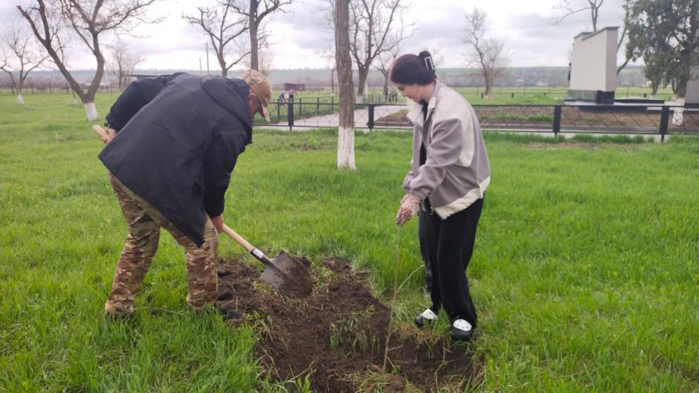 Сад памяти заложен в селе Будённовского округа Ставрополья