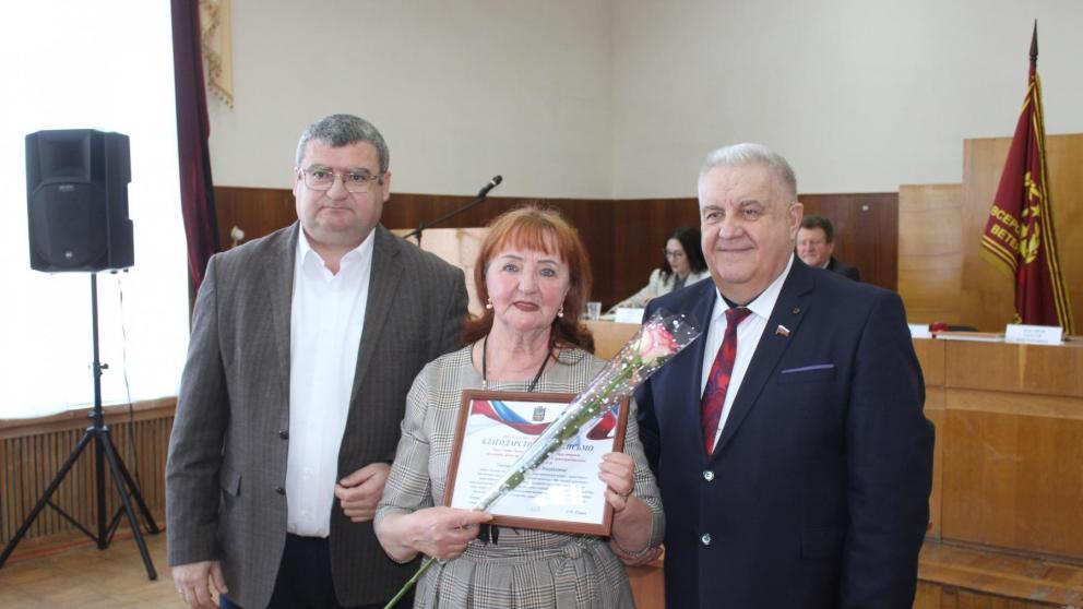 Жительница Степновского округа отмечена за общественную деятельность