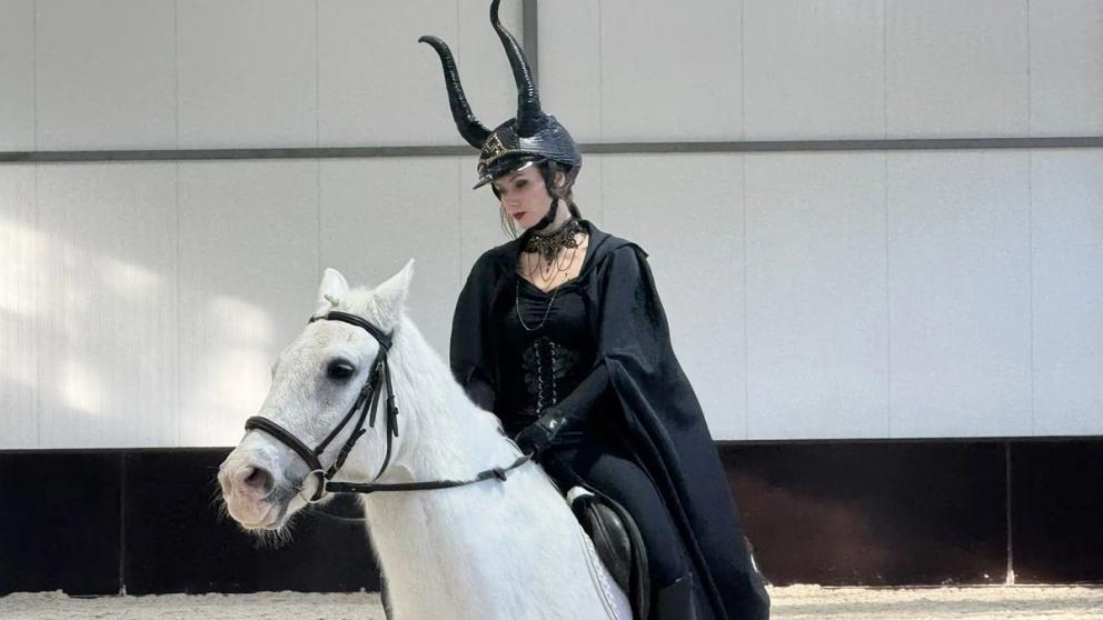 В Ставрополе впервые провели костюмированные турниры по конному спорту