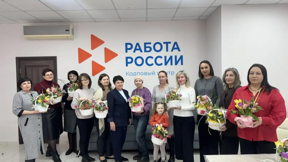 В Кадровом центре Ставрополья состоялось заседание Женского клуба