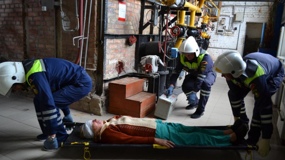 Спасатели Ставрополя показали, как вести себя в условиях ЧС