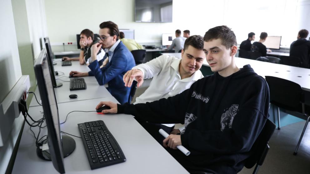 Студентов-программистов СКФУ будут обучать по программам Яндекса