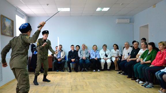 Кадеты устроили концерт в госпитале МСЧ МВД по Ставропольскому краю