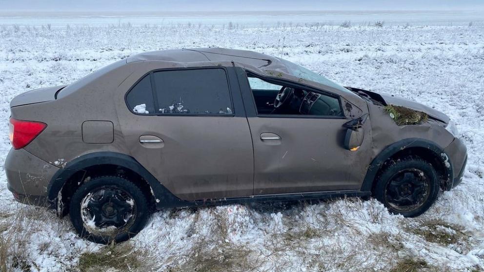 В Апанасенковском округе при опрокидывании автомобиля пострадали две пассажирки