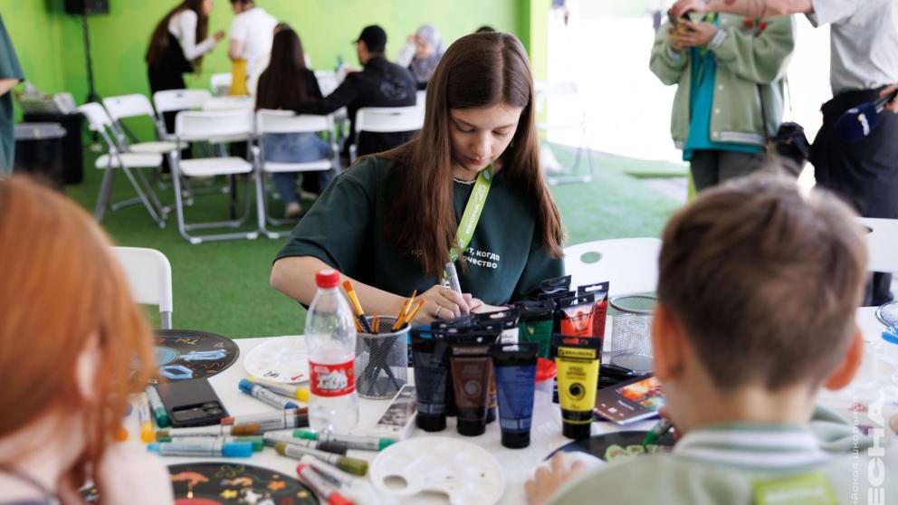 Интересно провести время могут ставропольцы в фестивальном городке Школьной весны