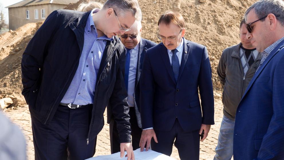 В ставропольском селе Арзгир строят школу на 475 мест