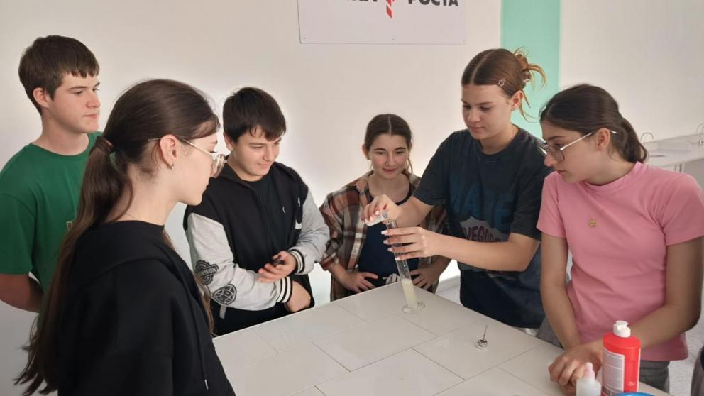В школах Арзгирского округа открылись «Точки роста»
