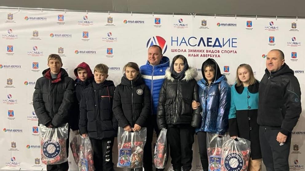 Воспитанники детского дома Ессентуков побывали в школе зимних видов спорта