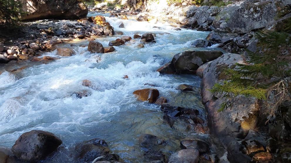 Путешествие в горный Махар: нарзанные источники, водопады и красота Кавказа
