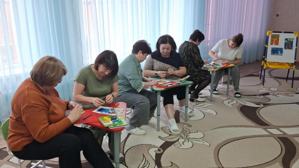 Юные жители Ставрополья и ЛНР провели онлайн-встречу