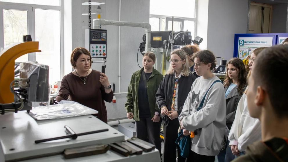 Тысяча школьников побывали на дне открытых дверей проекта «Профессионалитет»